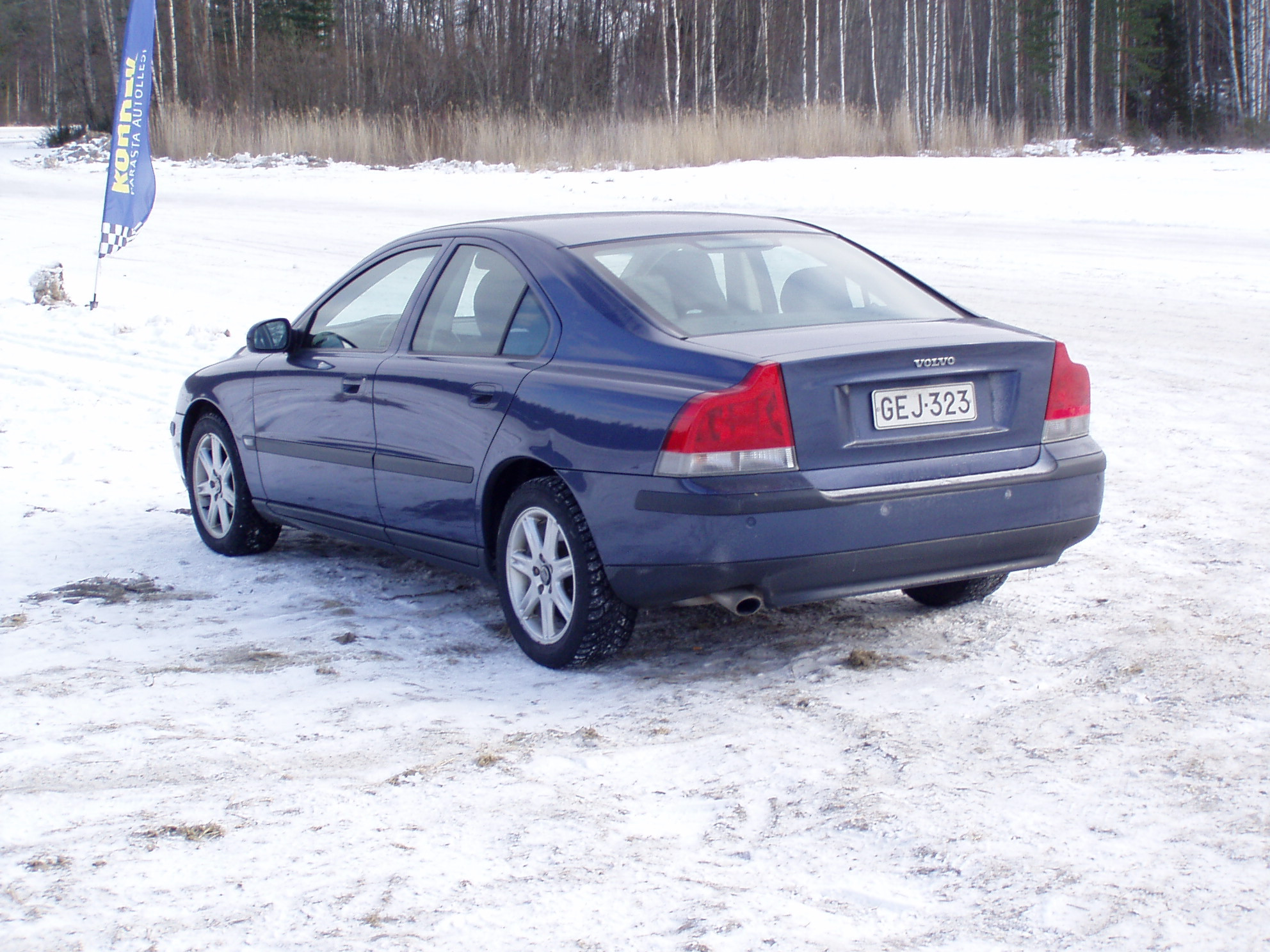 X-Treme talviajot 12.3.2005, Sininen Volvo