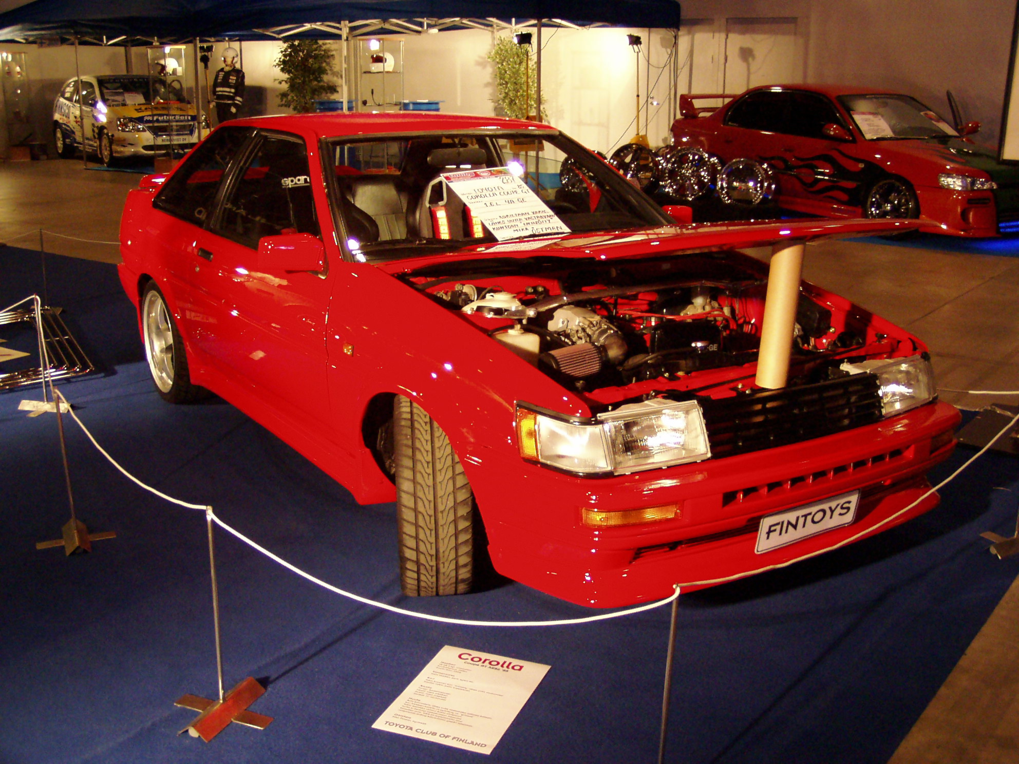 American Car Show 2005, Punainen Toyota Corolla Coupe GT