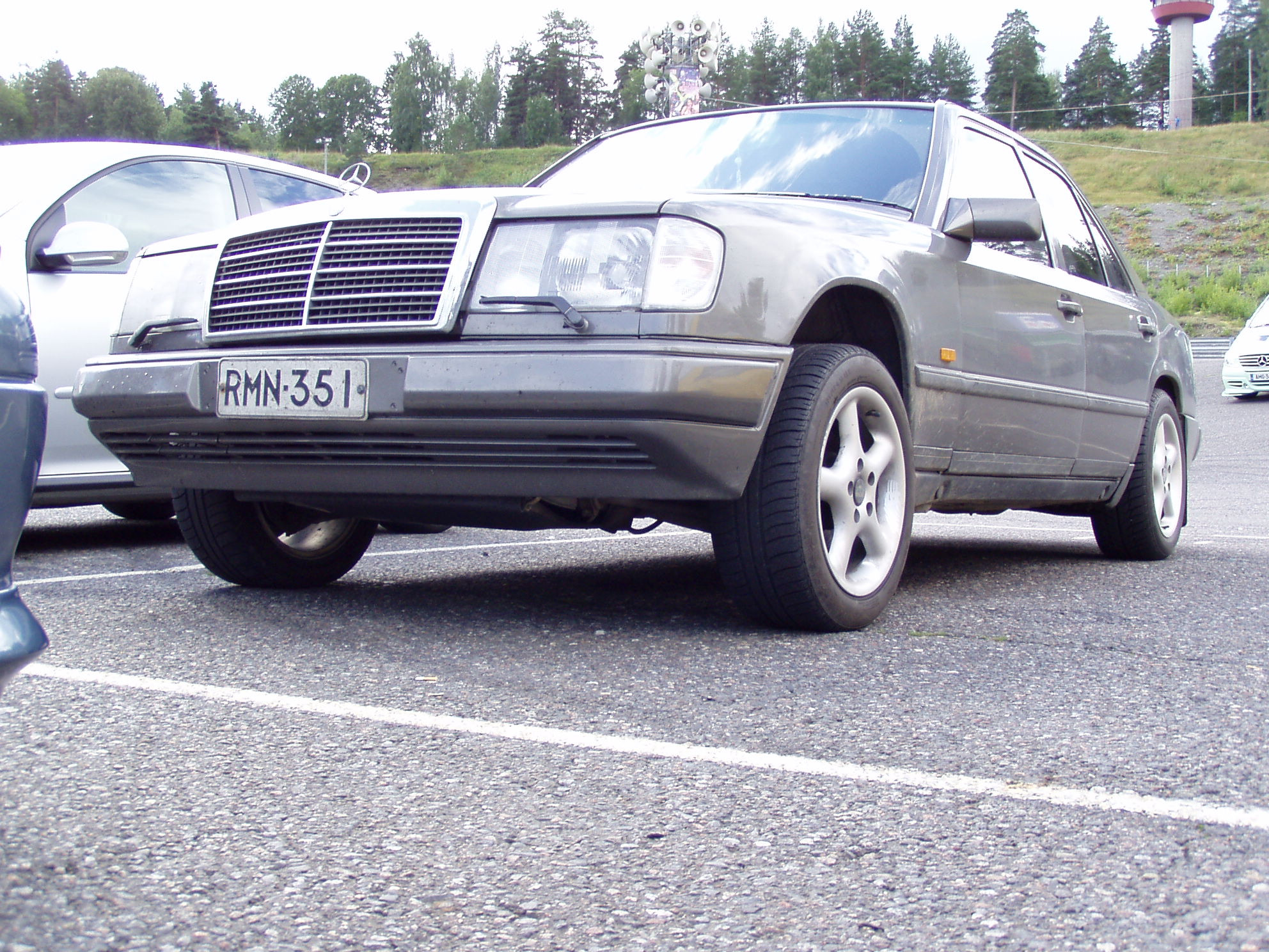 Radalle.com 13.8.2005, Korotettu keula mersussa?