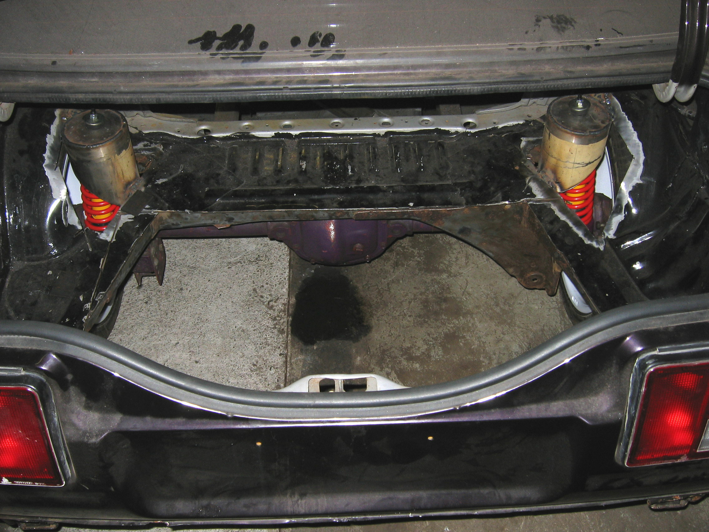Toyota Corolla GT AE86 Turbo projekti, Takakontissa on viela tilaa