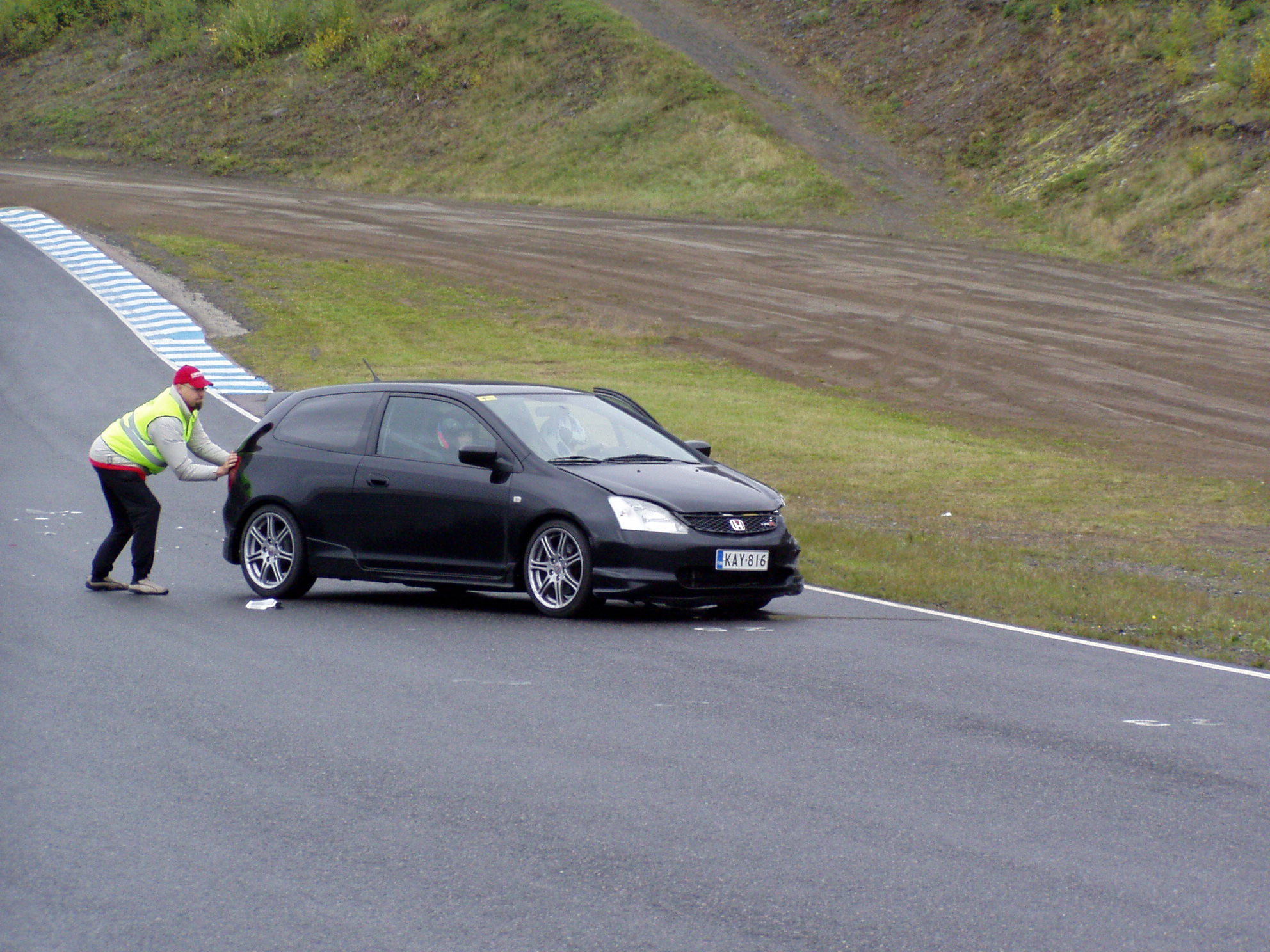 Sunday on racetrack 18.9.2005, Type-R