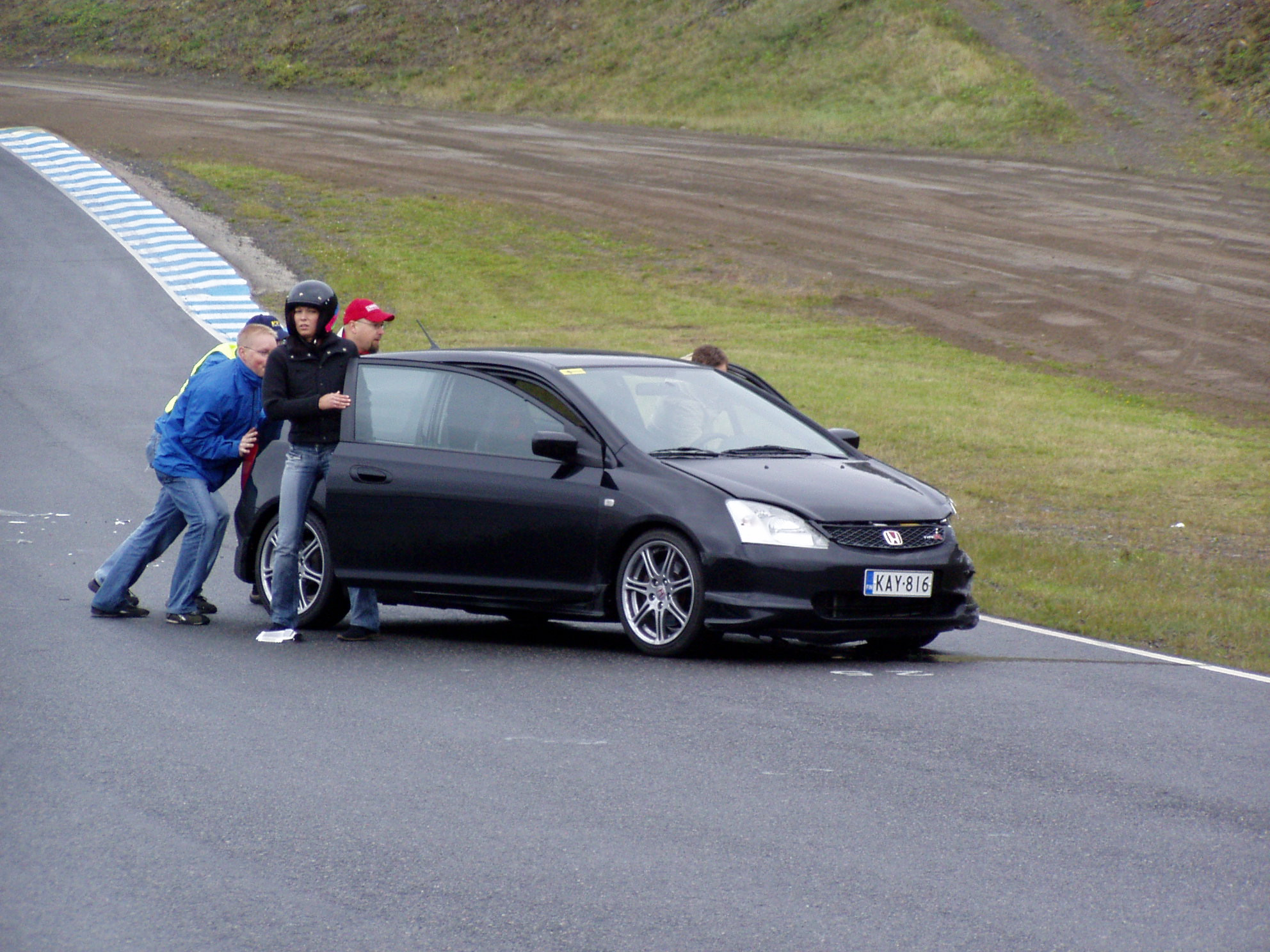 Sunday on racetrack 18.9.2005, Type-R