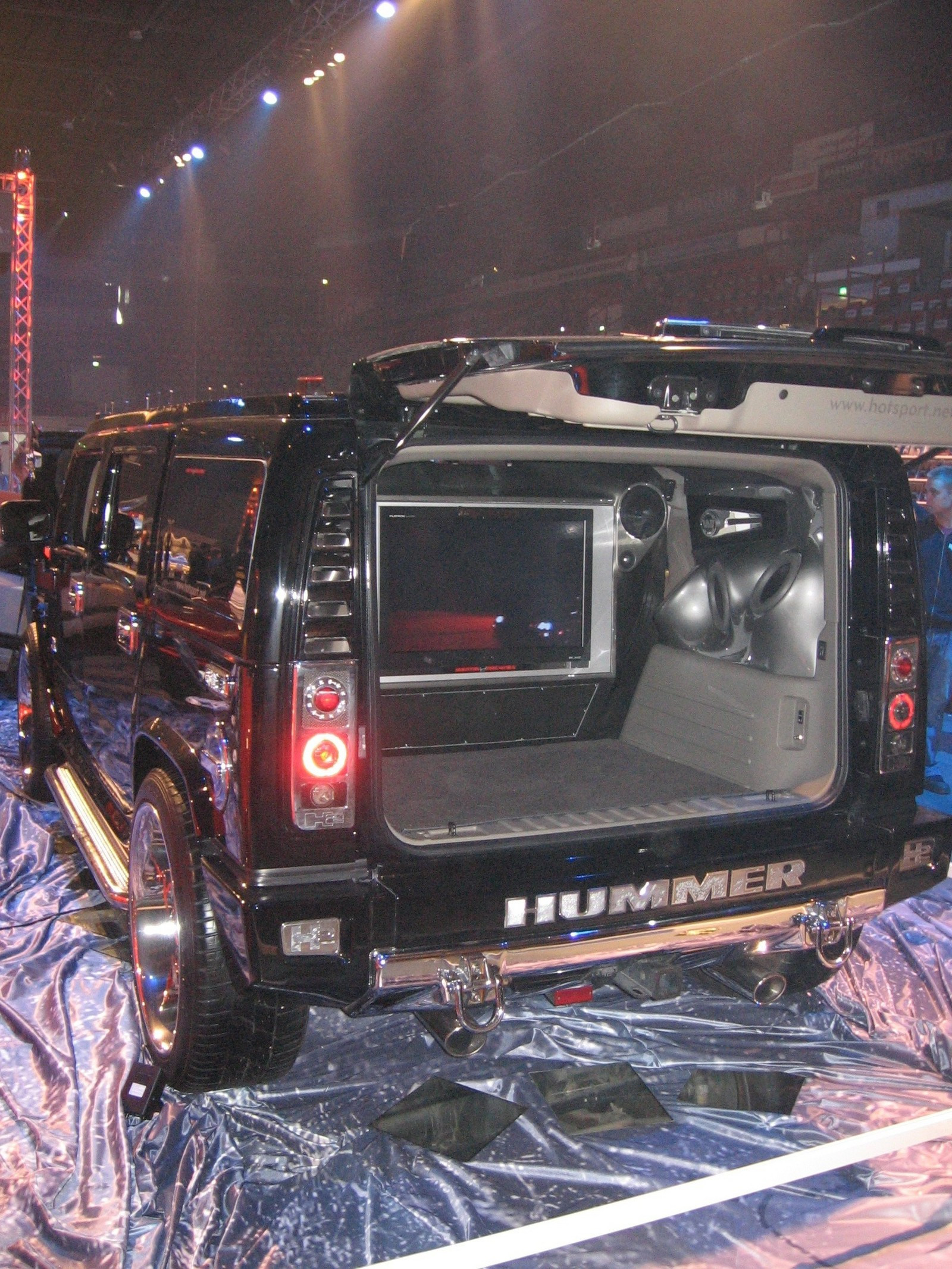 X-treme Car Show 9.10.2005, Musta Hummer H2