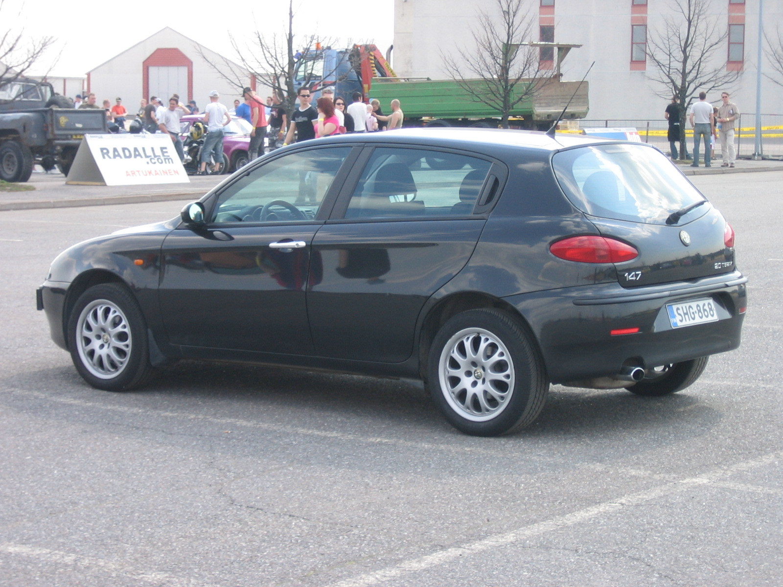 Radalle.com 6.5.2006 Artukainen, Musta Alfa Romeo 147