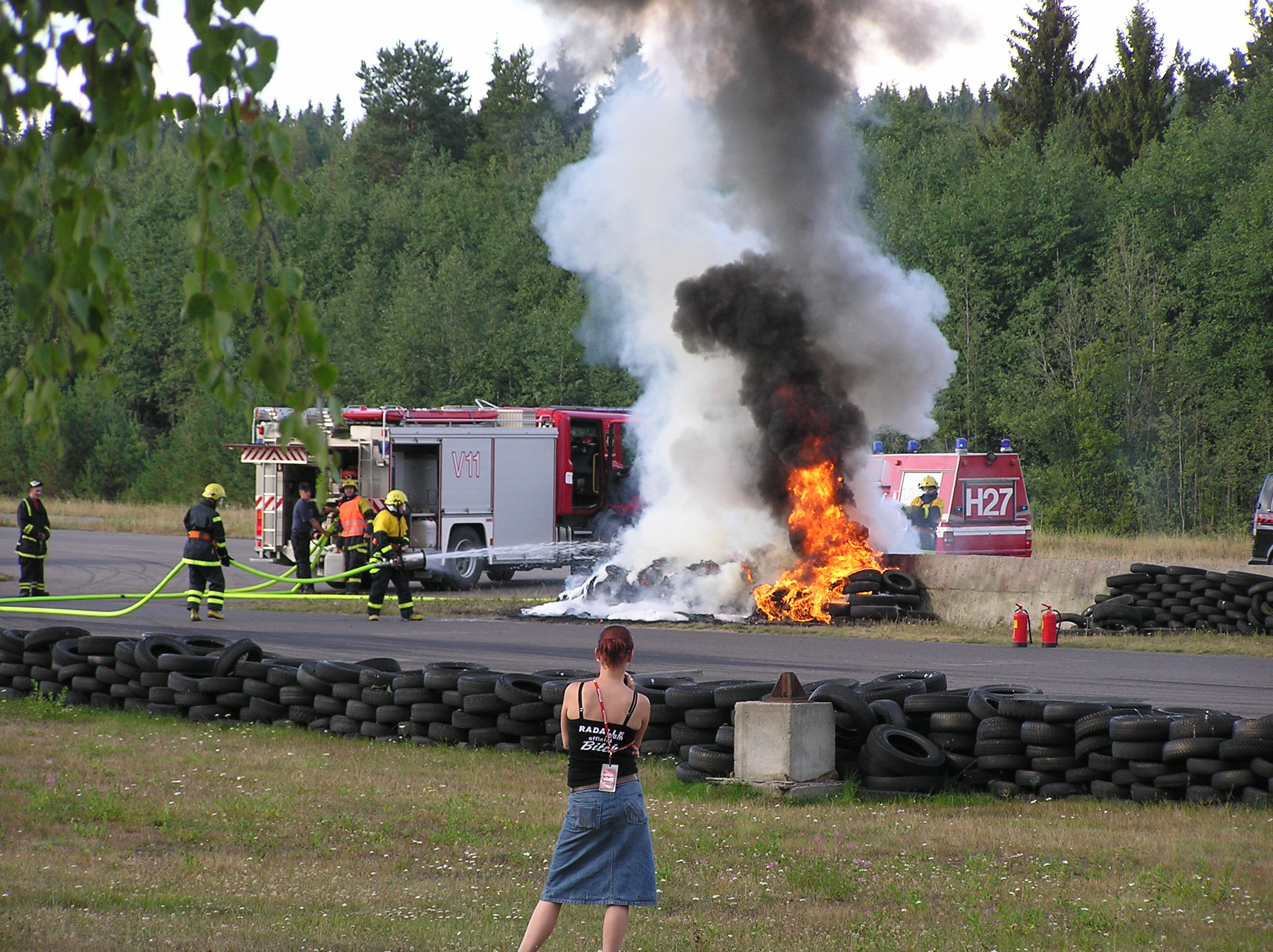 26.8.2006  radalle.com RatapÃ¤ivÃ¤, Motopark, Sammutus etenee