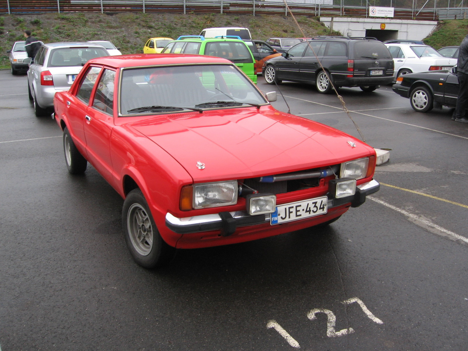 Radalle.com 30.9.2006 Ahvenisto, Ford Taunus