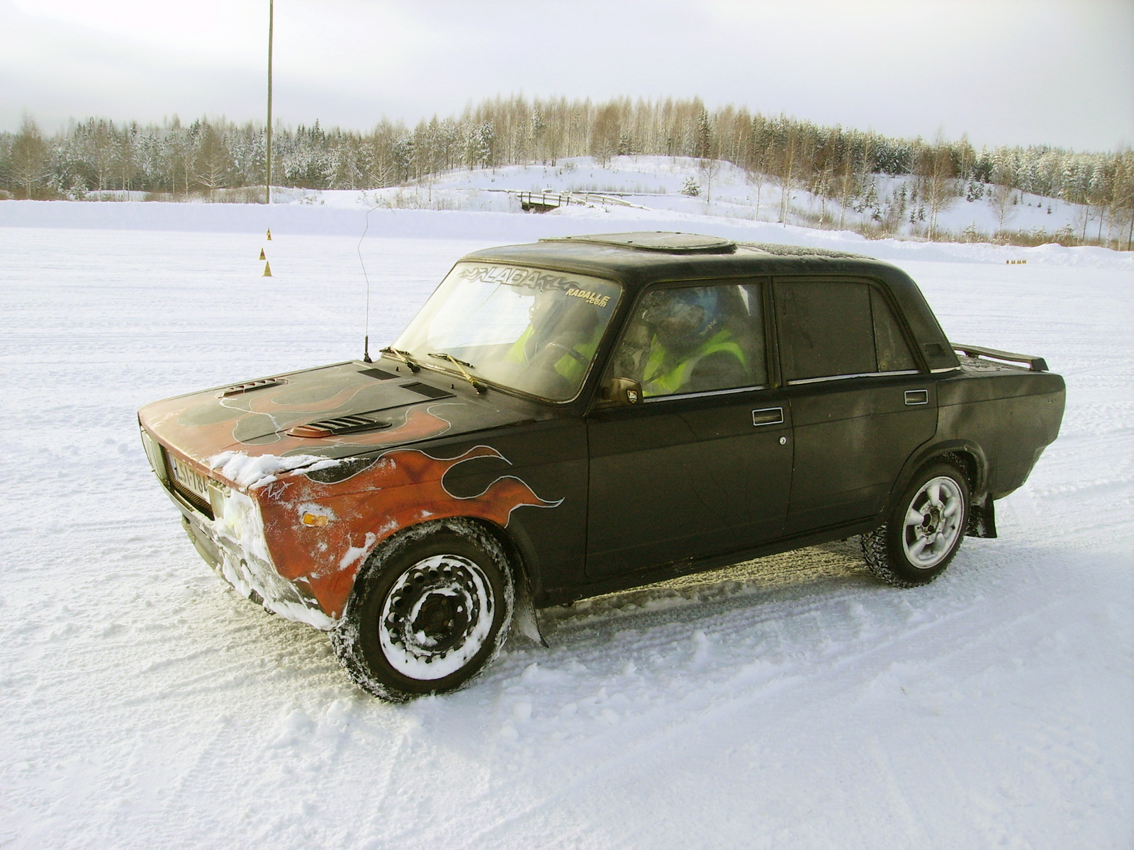 Radalle.com JÃ¤Ã¤ratapÃ¤ivÃ¤ 3.2.2007, Joutsa