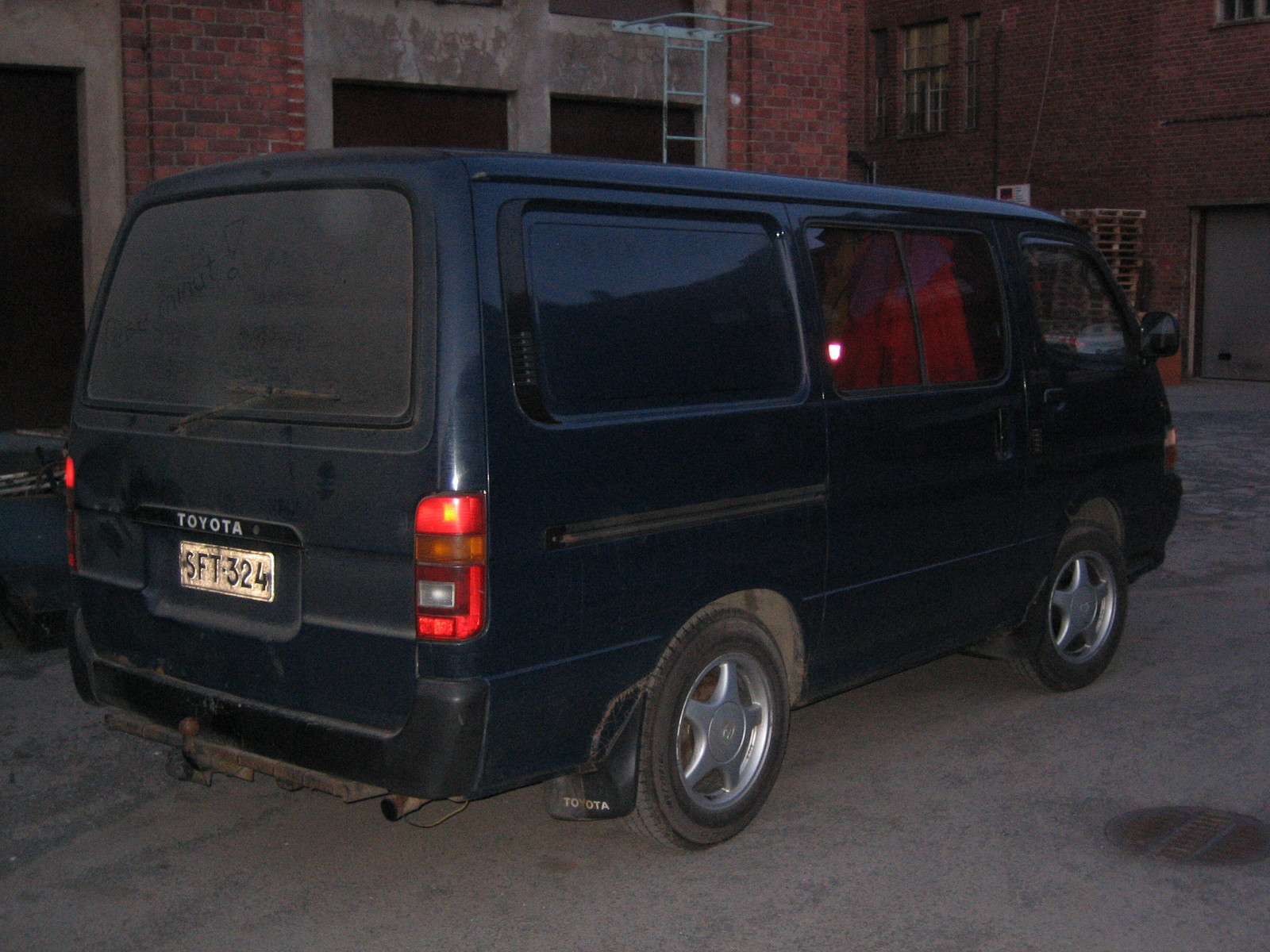 Toyota Hiace -92