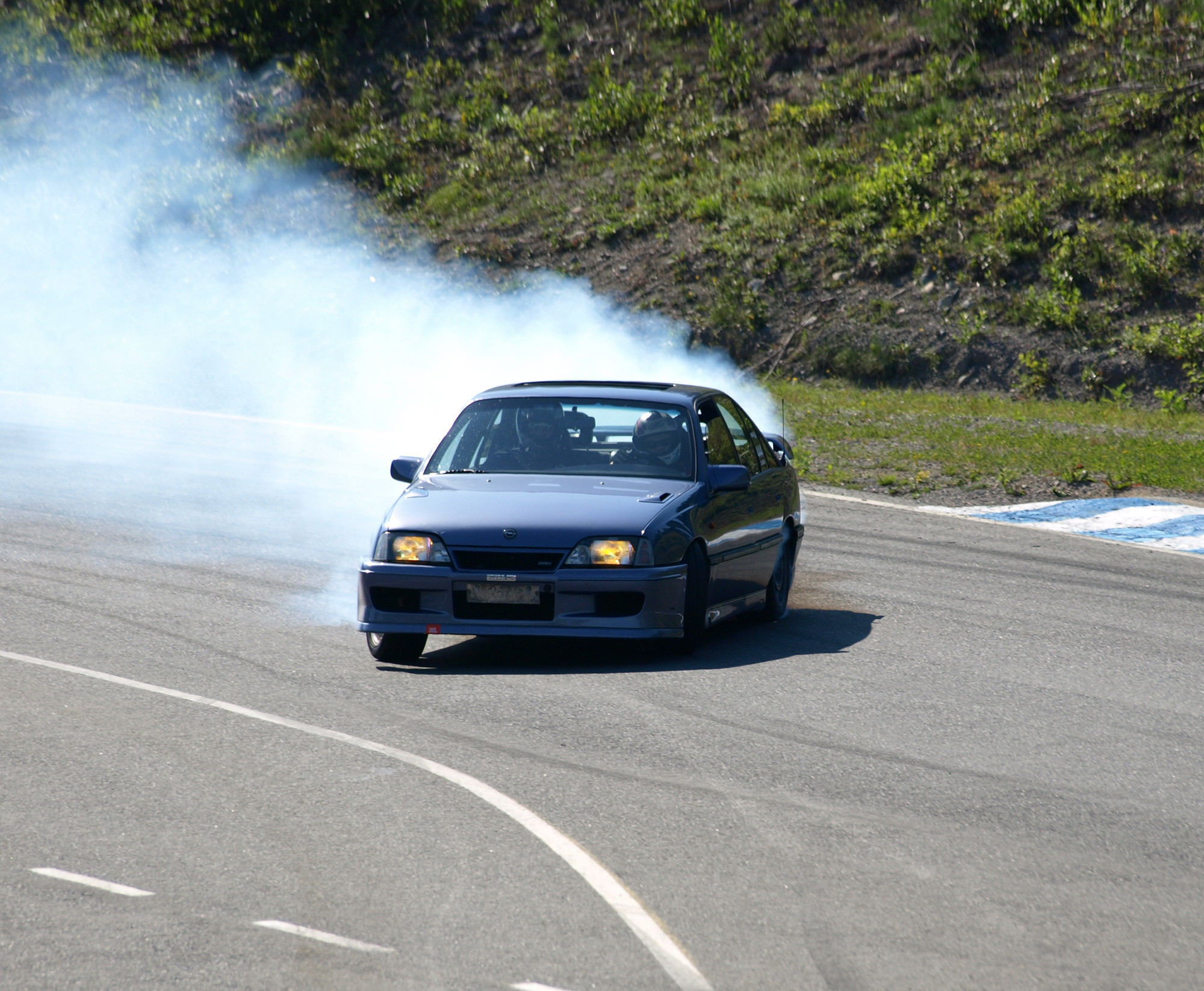 Radalle.com Ahvenisto 11.8.2007, Opel Omega Drifting