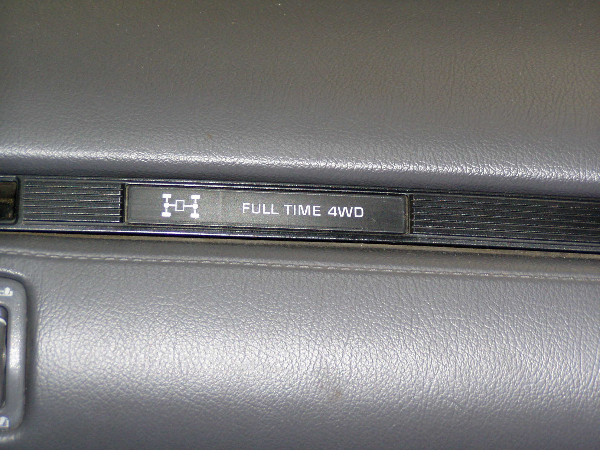 Nelivetonen, Full Time 4WD Camry