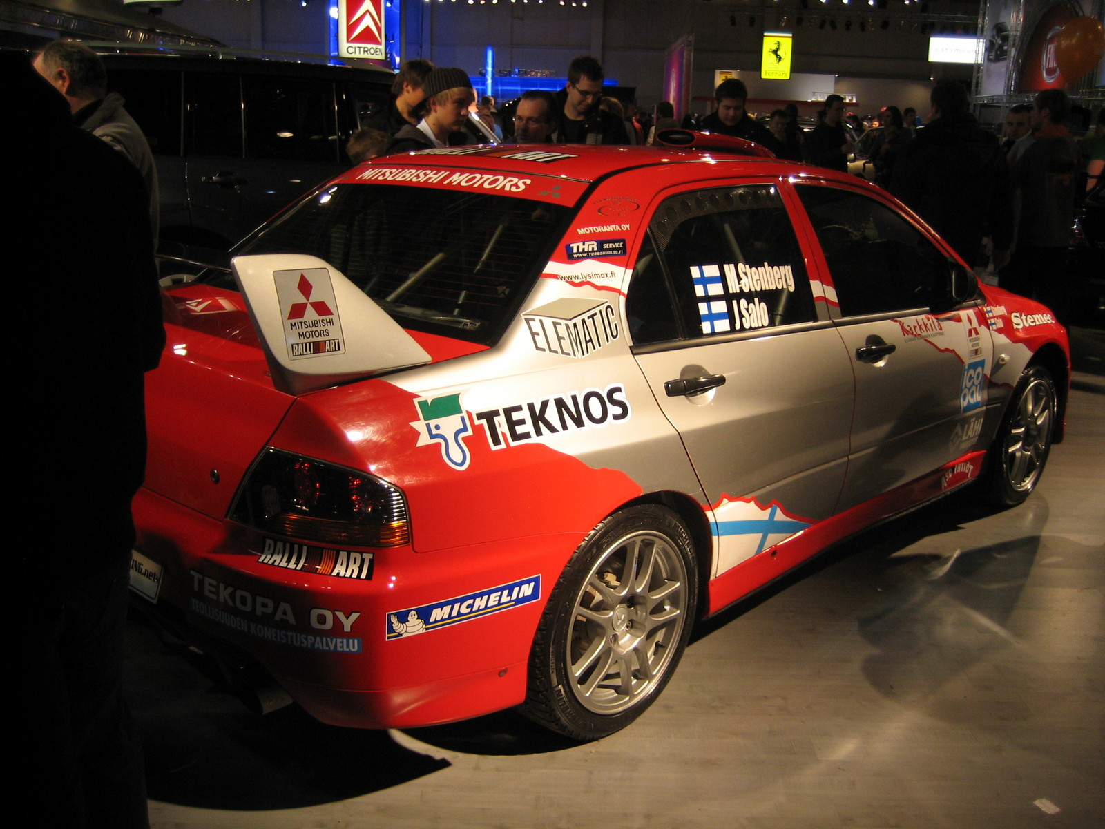 Helsinki motor show 2007, Mitsubishi Evo -kilpa-auto. Stenberg / Salo, Ralli Art