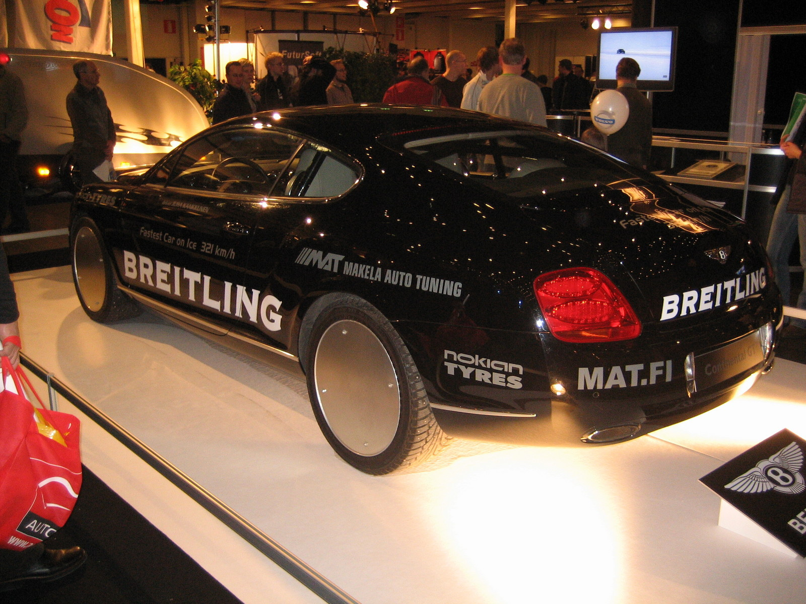 Helsinki motor show 2007, Bentley Continental GT. Fastest Car on Ice, 321 km/h, Breitling