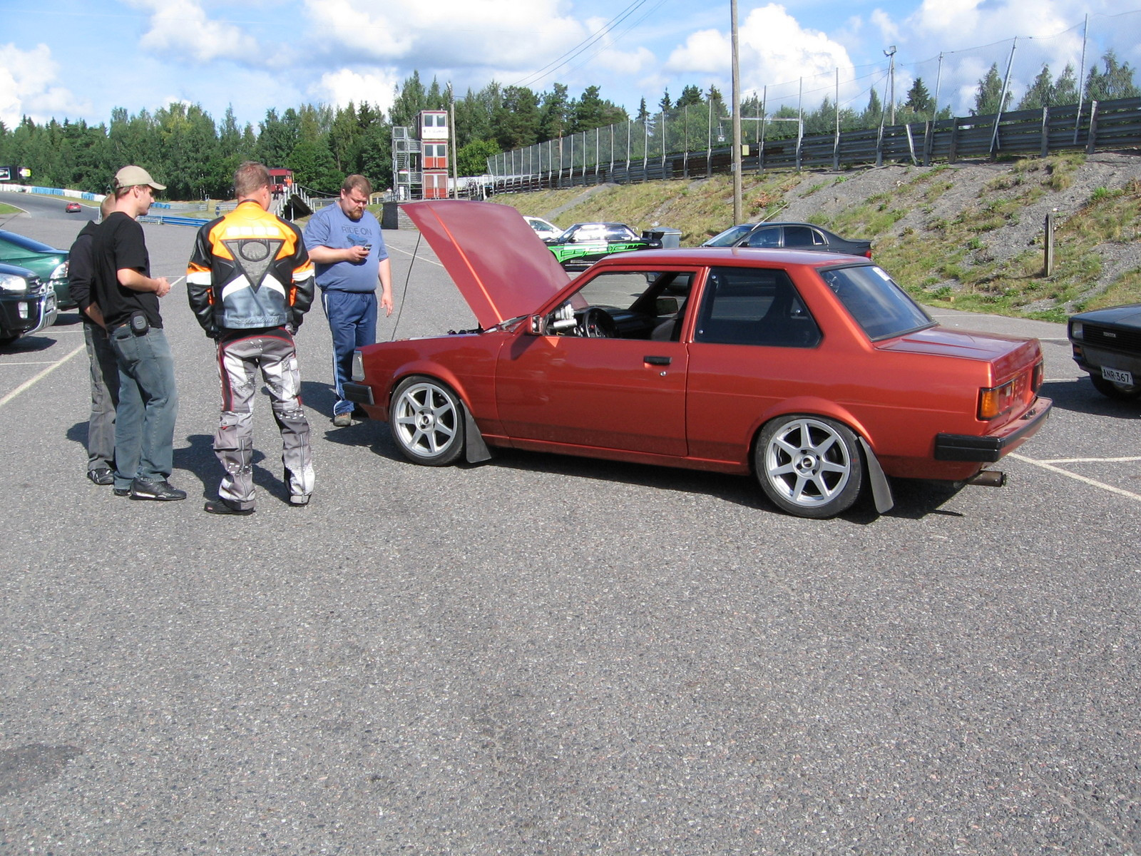 Fintoys ratapÃ¤ivÃ¤ Ahvenisto 2.8.2008, Punaruskea Toyota Corolla KE70 DX