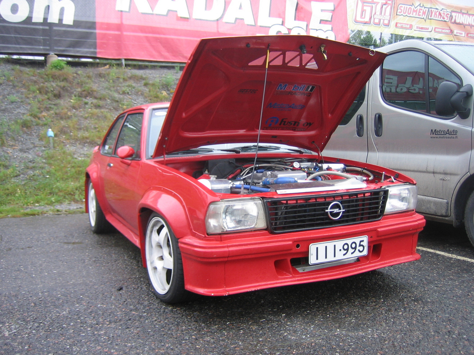 Radalle.com Ahvenisto 9.8.2008, Punainen Opel Ascona