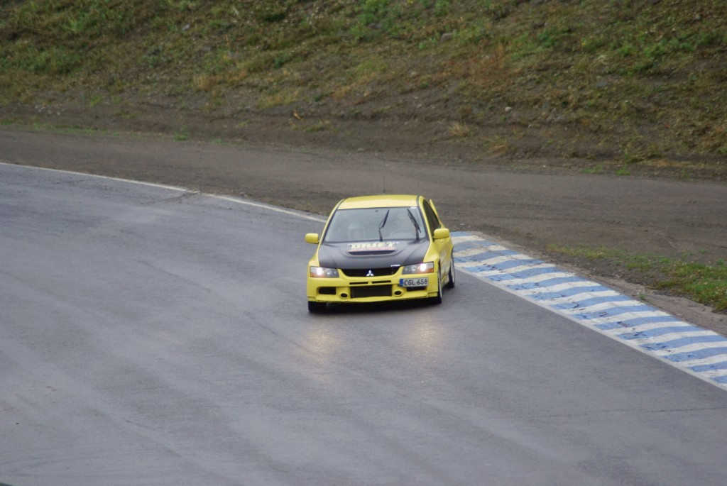 Radalle.com Ahvenisto 9.8.2008, Keltainen Mitsubishi Lancer Evo IX 9 2006 4G63, keltainen, drifting