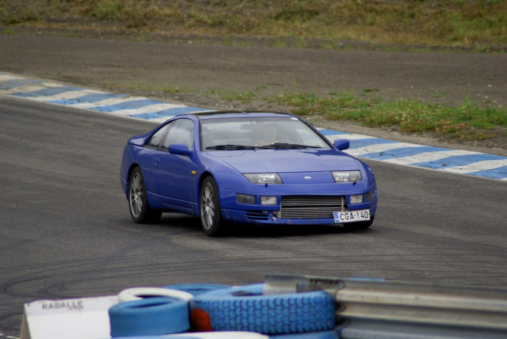 Radalle.com Ahvenisto 9.8.2008, Nissan 300ZX Coupe 3.0 Twin Turbo 1990, sininen