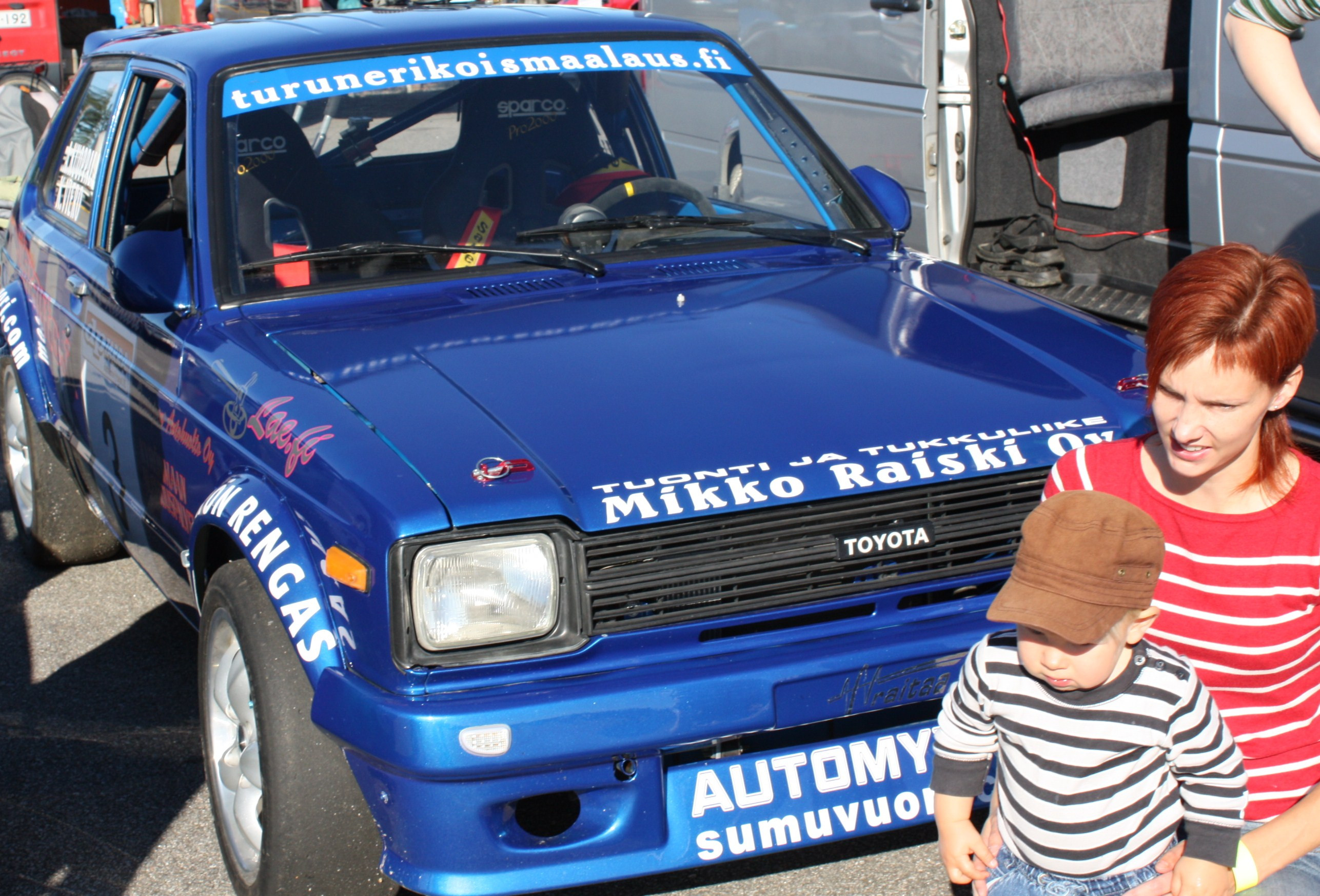 Radalle.Com Botniaring 23-24.8.2008, Toyota Starlet P6 Sininen kilpuri slickseill?