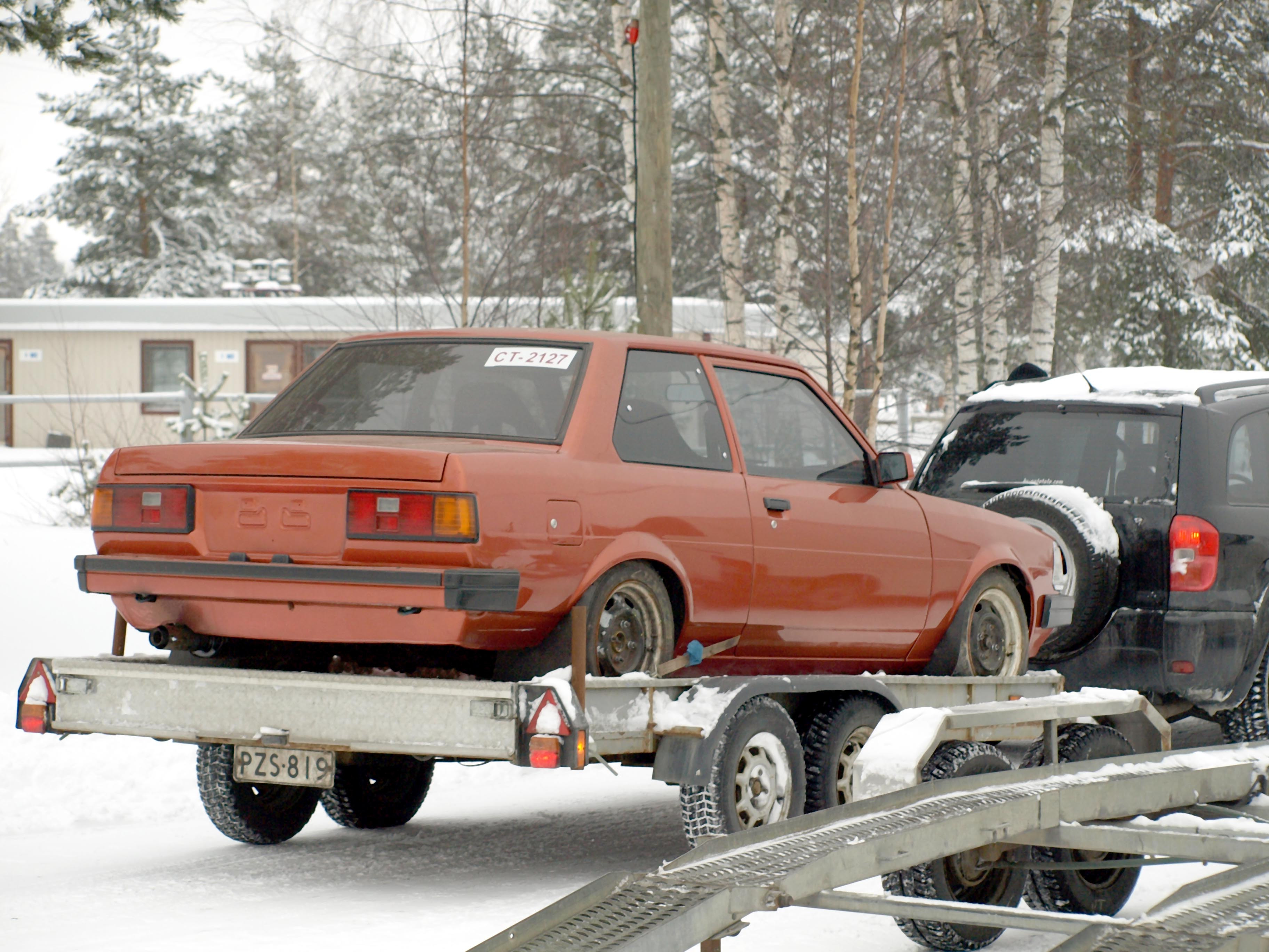 Radalle.com jÃ¤Ã¤ratapÃ¤ivÃ¤ 24.1.2009 HyvinkÃ¤Ã¤, Toyota Corolla DX trailerilla