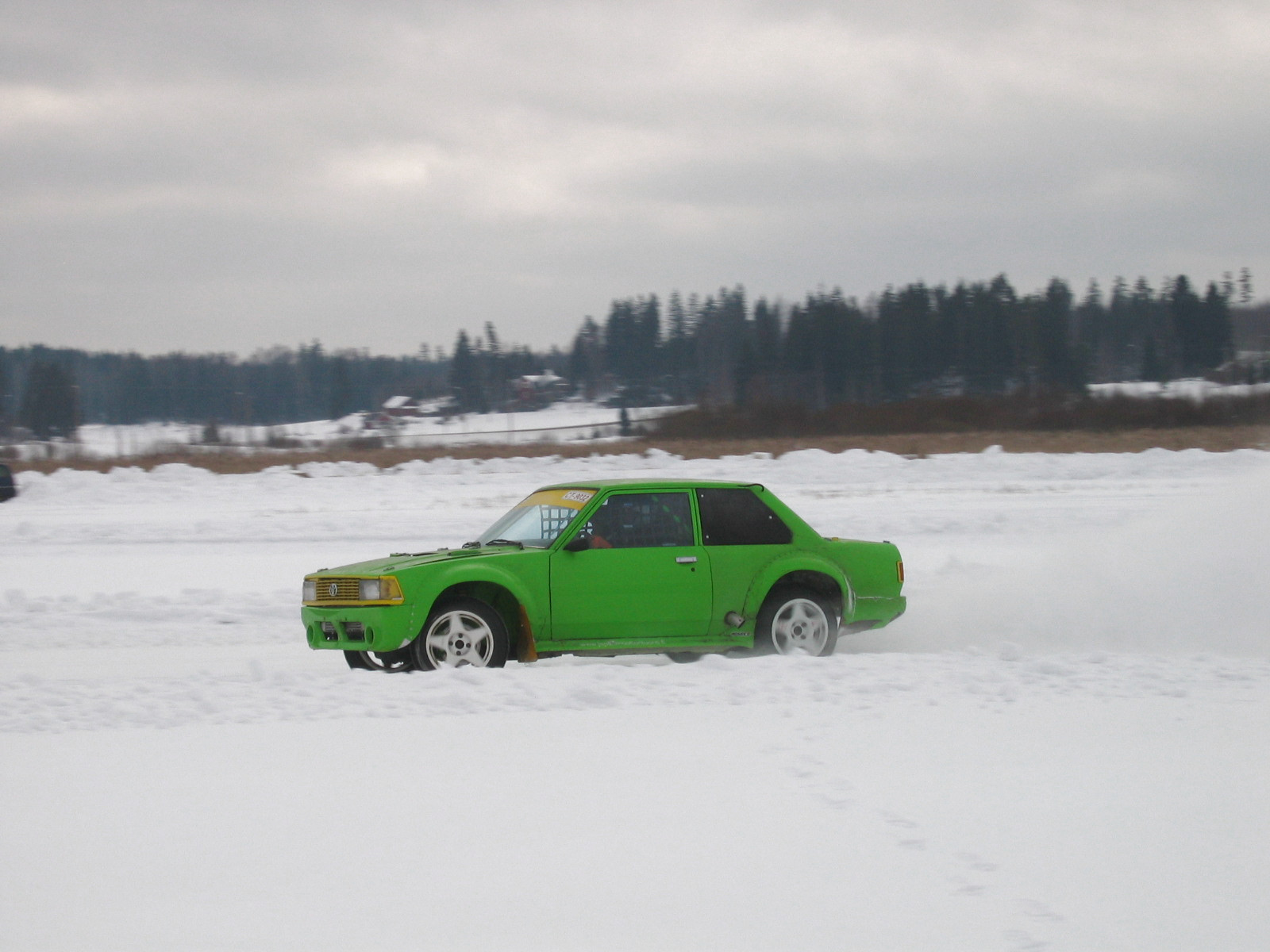 TalvipÃ¶rinÃ¤t KantelejÃ¤rvellÃ¤ 22.2.2009, VihreÃ¤ deksi