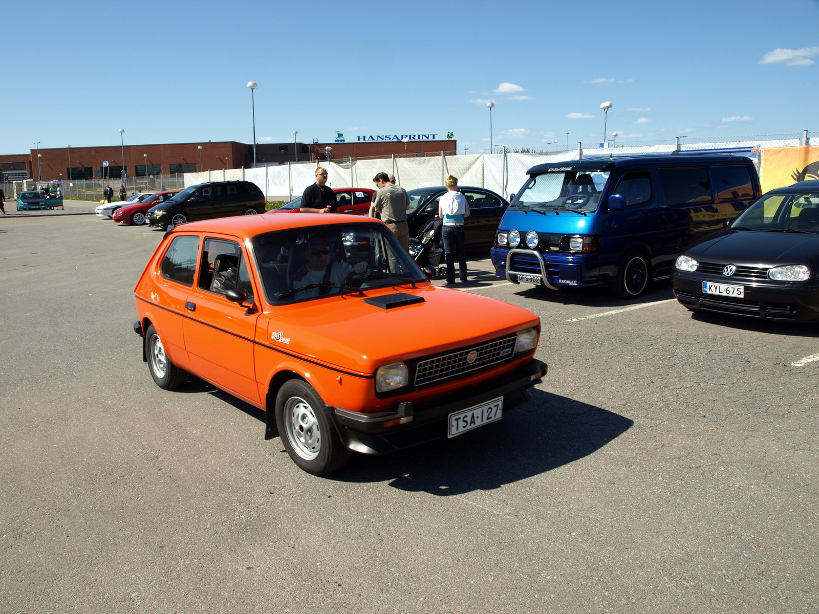 Radalle.com Artukainen 16.5.2009, Fiat 127?