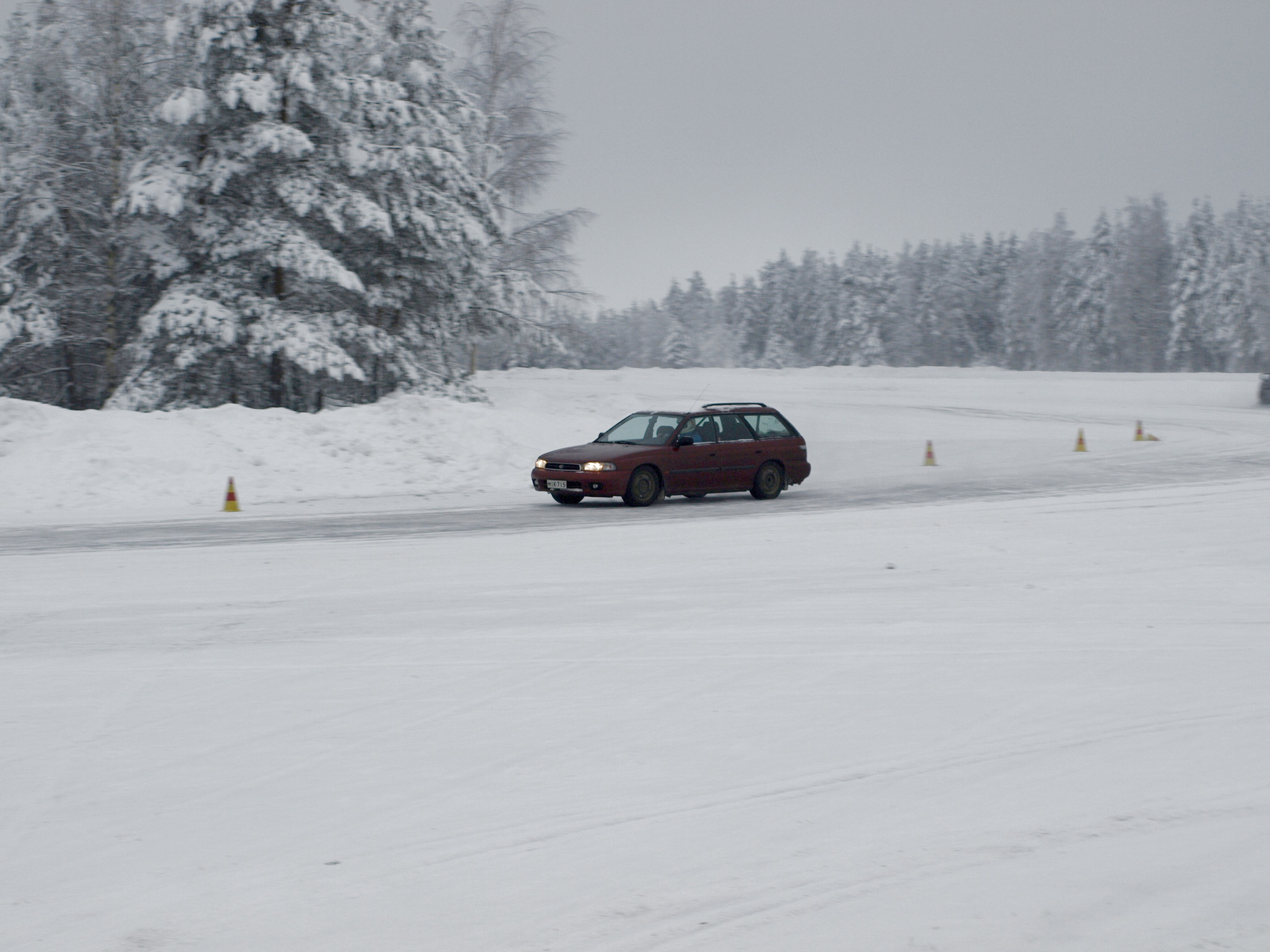 Subaru club Finland jÃ¤Ã¤rata 17.1.2010 HyvinkÃ¤Ã¤