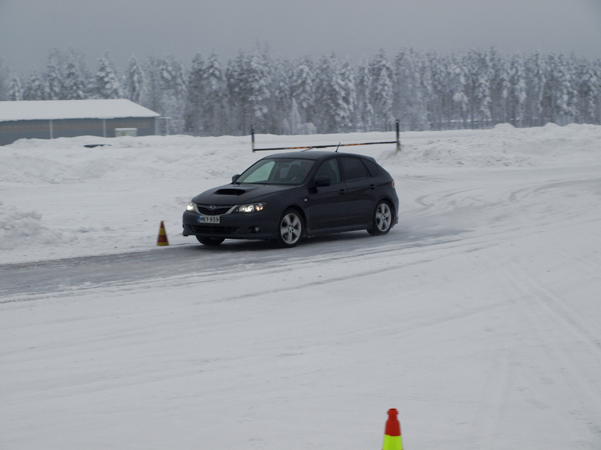 Subaru club Finland jÃ¤Ã¤rata 17.1.2010 HyvinkÃ¤Ã¤