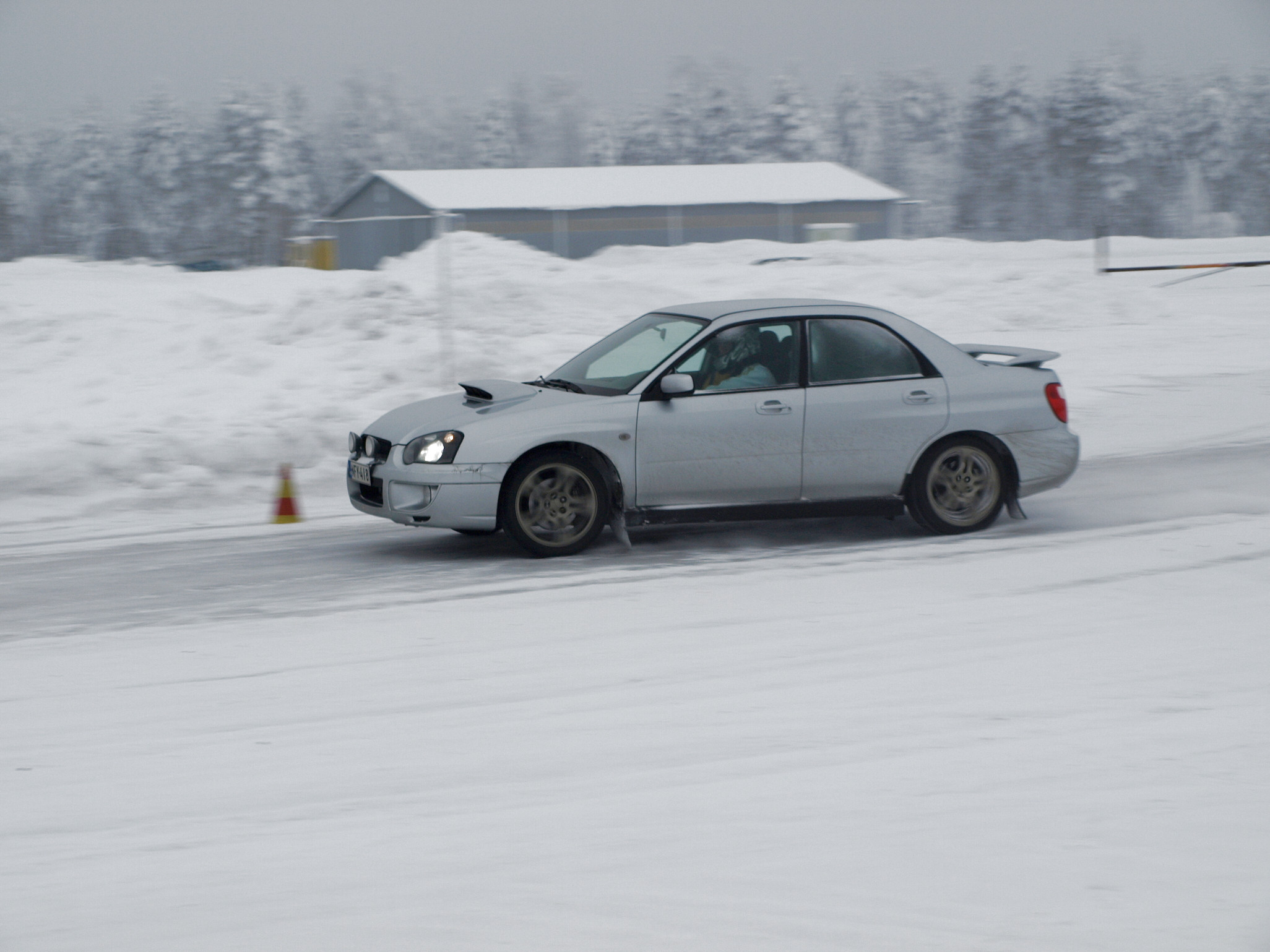 Subaru club Finland jÃ¤Ã¤rata 17.1.2010 HyvinkÃ¤Ã¤