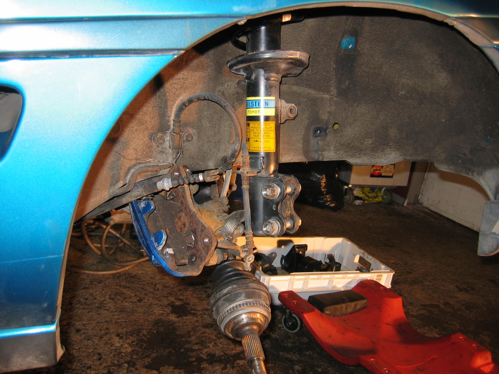 projekteja ja suunnitelmia, Toyota bilstein eli turbon omat tolpat. Vetarikin lÃ¶ysi paikkansa.