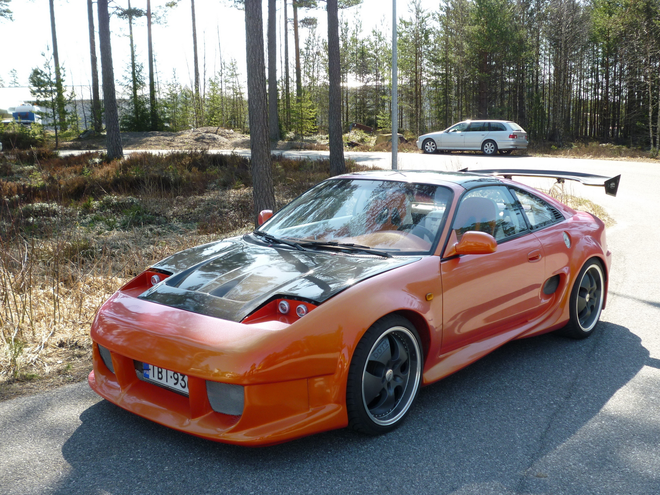 Future rallisprint HorsbÃ¤ck 25.04.2010, Tuunattu oranssi Toyota MR2