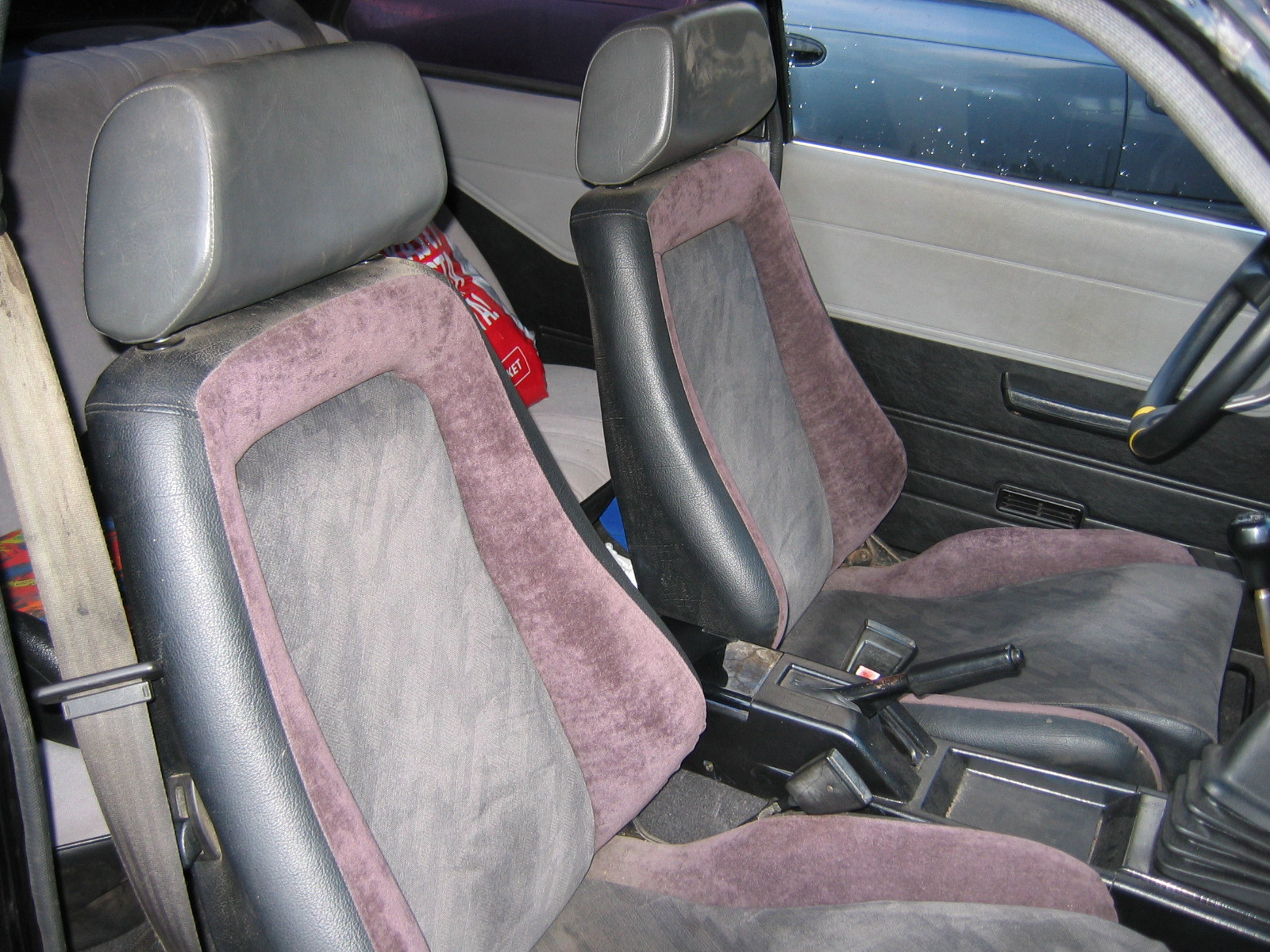 Toyota Corolla TE-71 Sdn