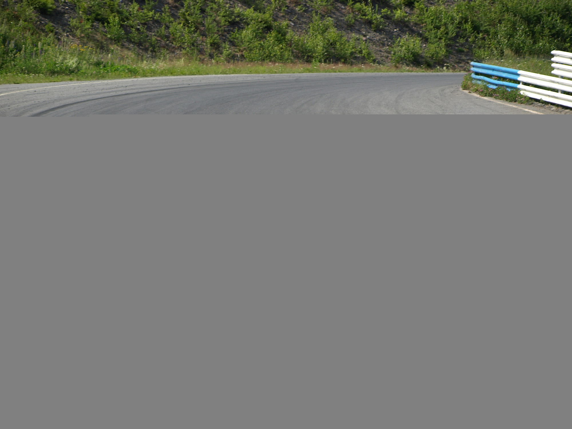 Radalle.com Ahvenisto 2.7.2011, Pinkki GT-Corolla, pinky drifting team