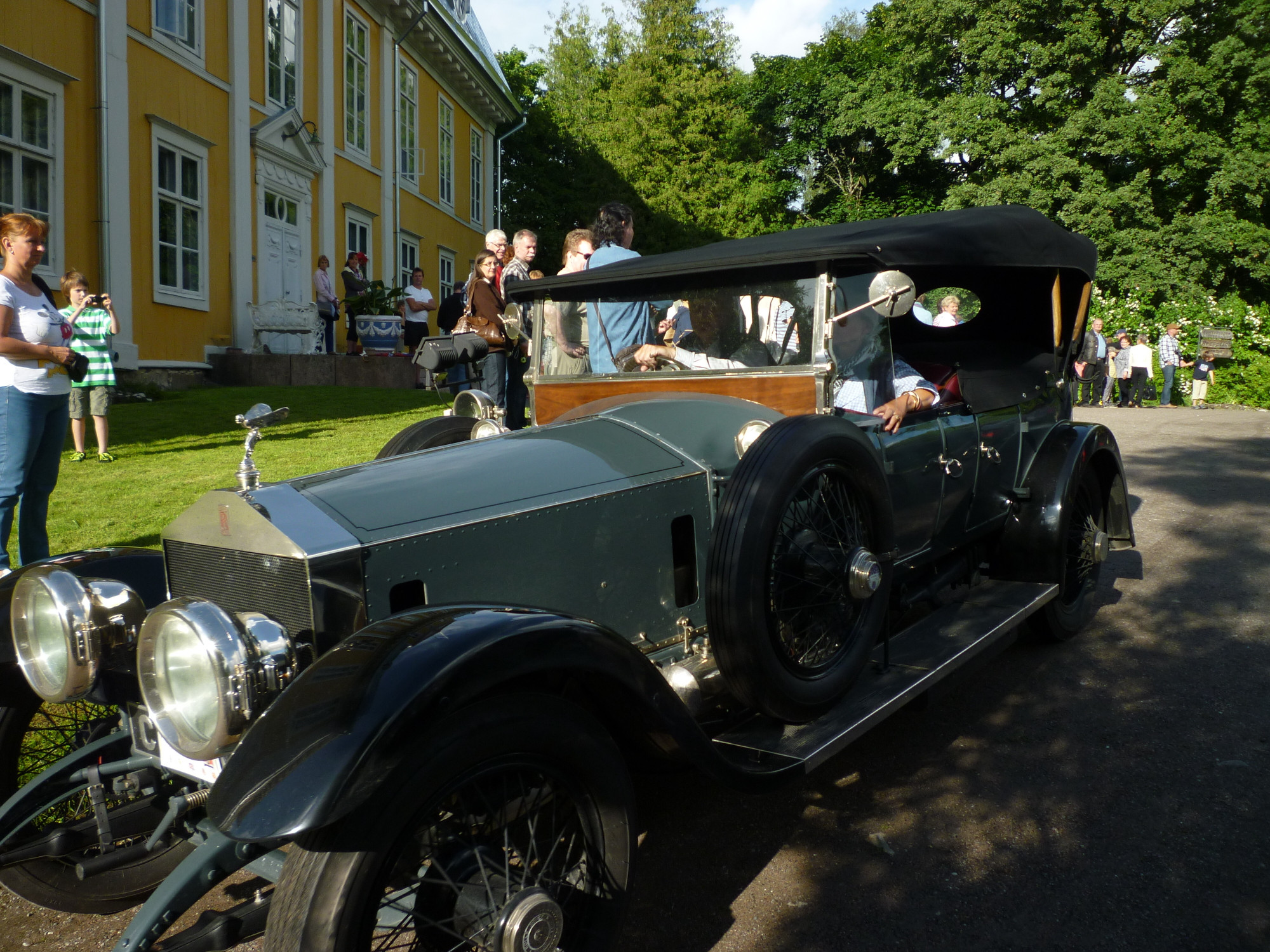 Rolls Royseja Mustion linnalla 17.7.2012