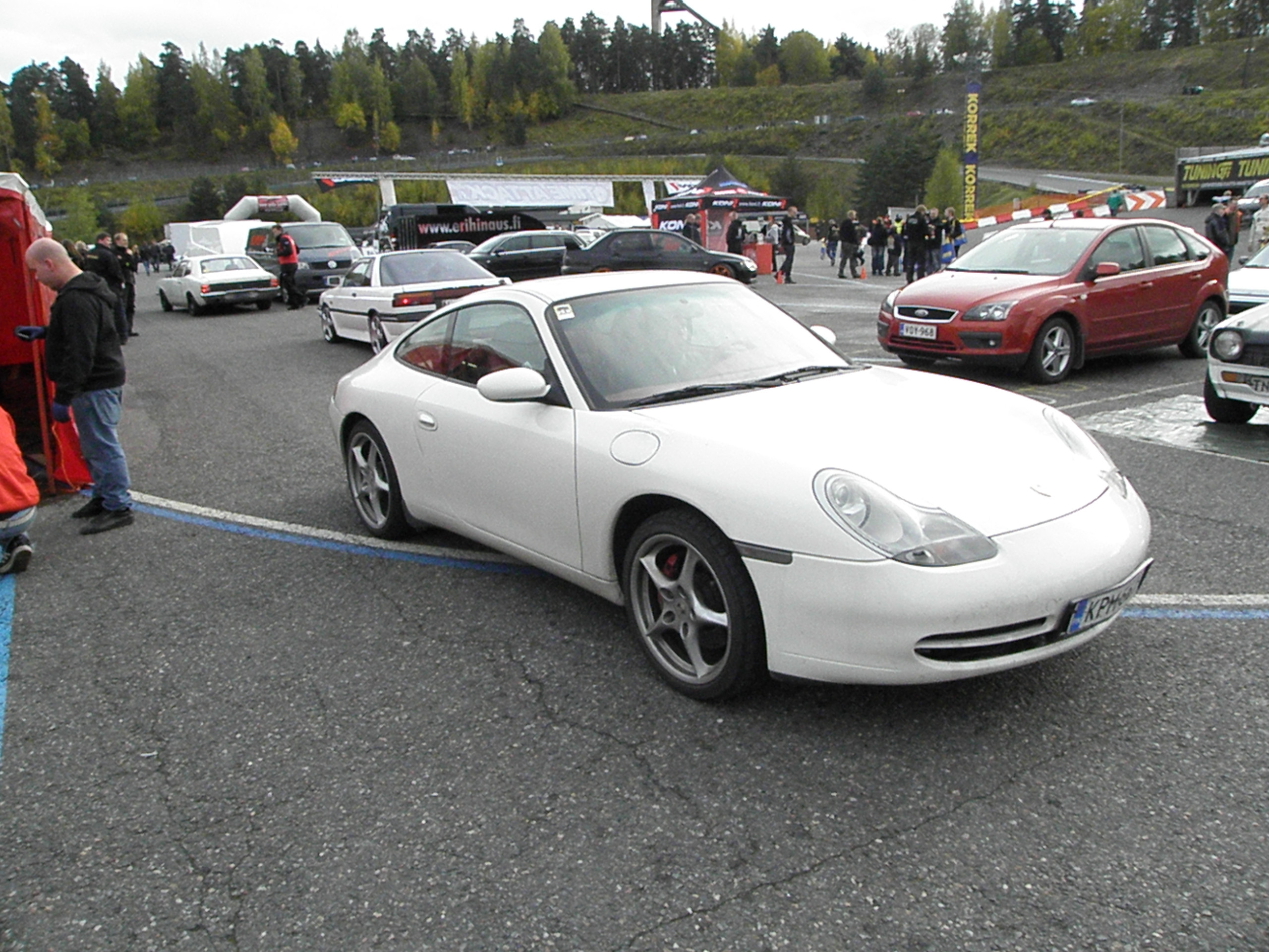 Radalle.com Finals 29.9.2012 Ahvenisto Race Circuit, Valkoinen Porsche