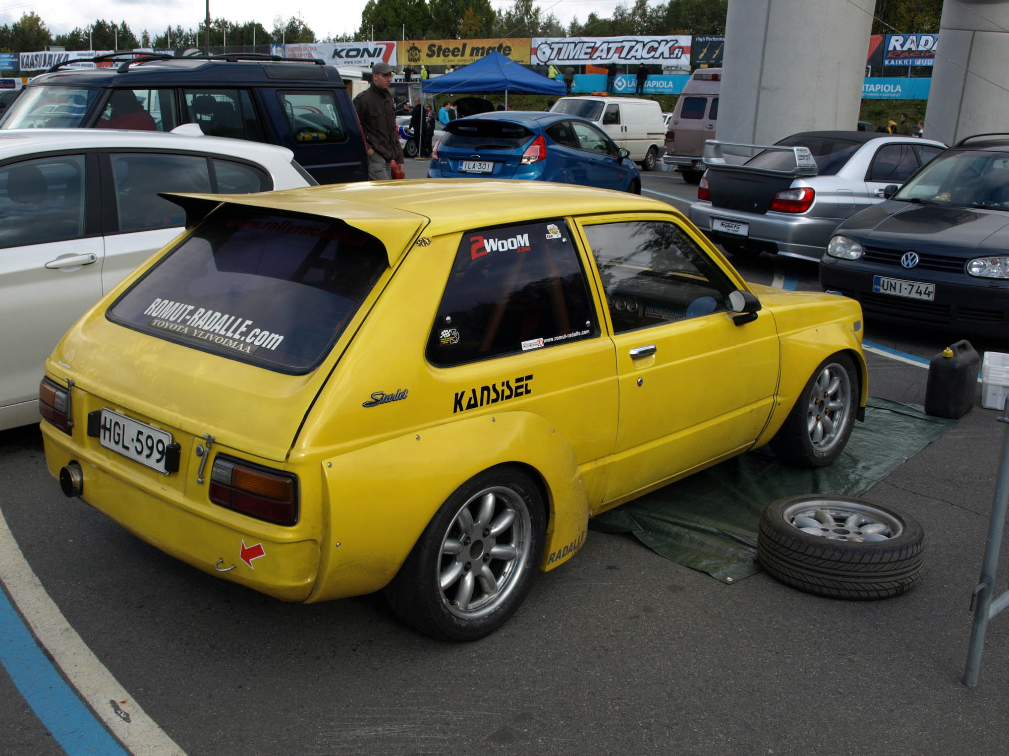 Radalle.com Ahvenisto Finals 28.9.2013, Timeattack OMT, Janin Toyota Starlet Kp60, keltainen