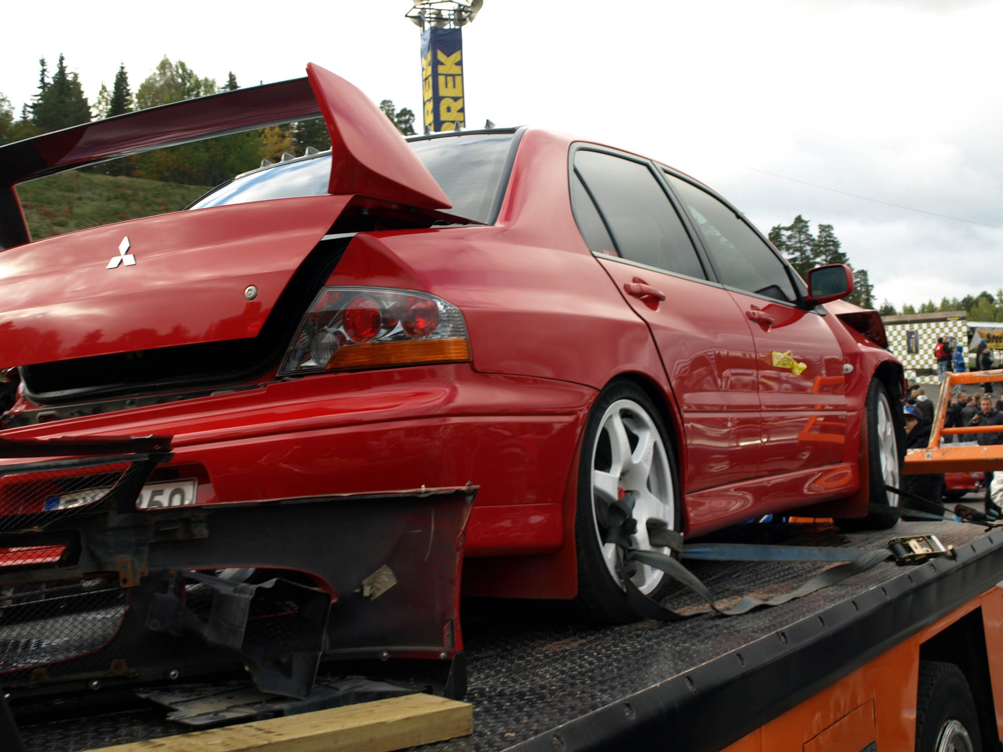 Radalle.com Ahvenisto Finals 28.9.2013, Timeattack OMT, PerÃ¤ kolaroitu, Mitsubishi Lancer Evo 8