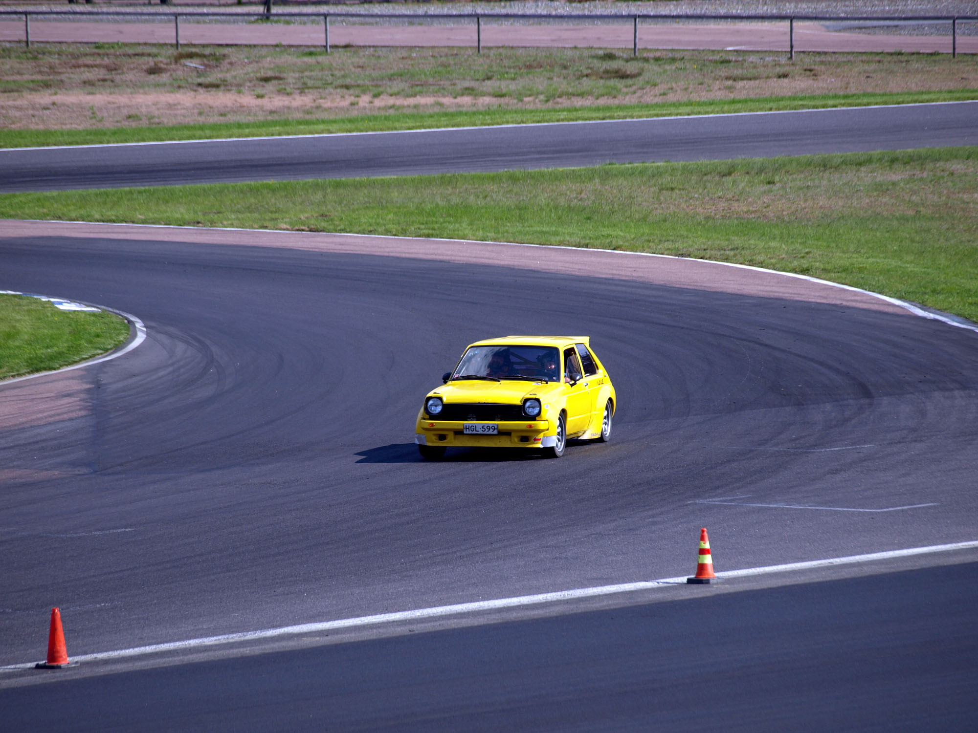 Fintoys ratapÃ¤ivÃ¤ 23.5.2014 Alastaro Circuit, Keltainen Starlet